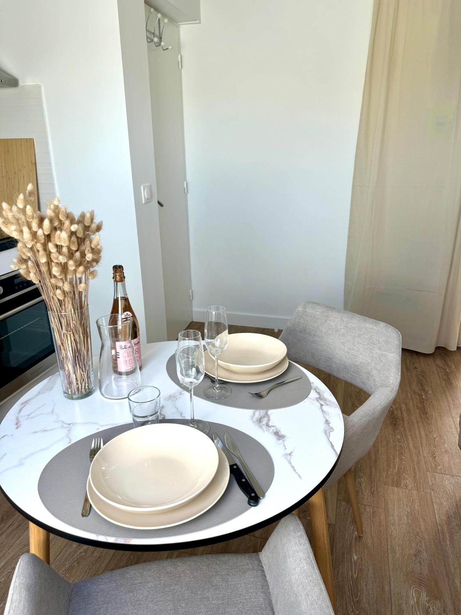 Suite Au Grand Air ชาโตเนิฟ-ดู-ฟู ภายนอก รูปภาพ